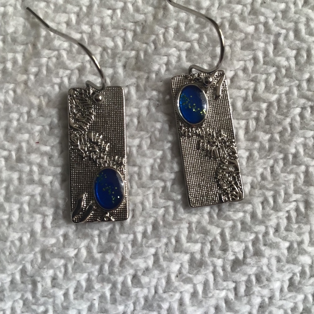 NWOT long rectangular earrings with blue gems